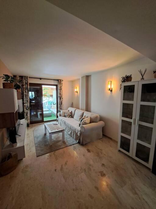 Olivia Sunny 2 Bedroom Apartament Punta Prima トレビエハ エクステリア 写真