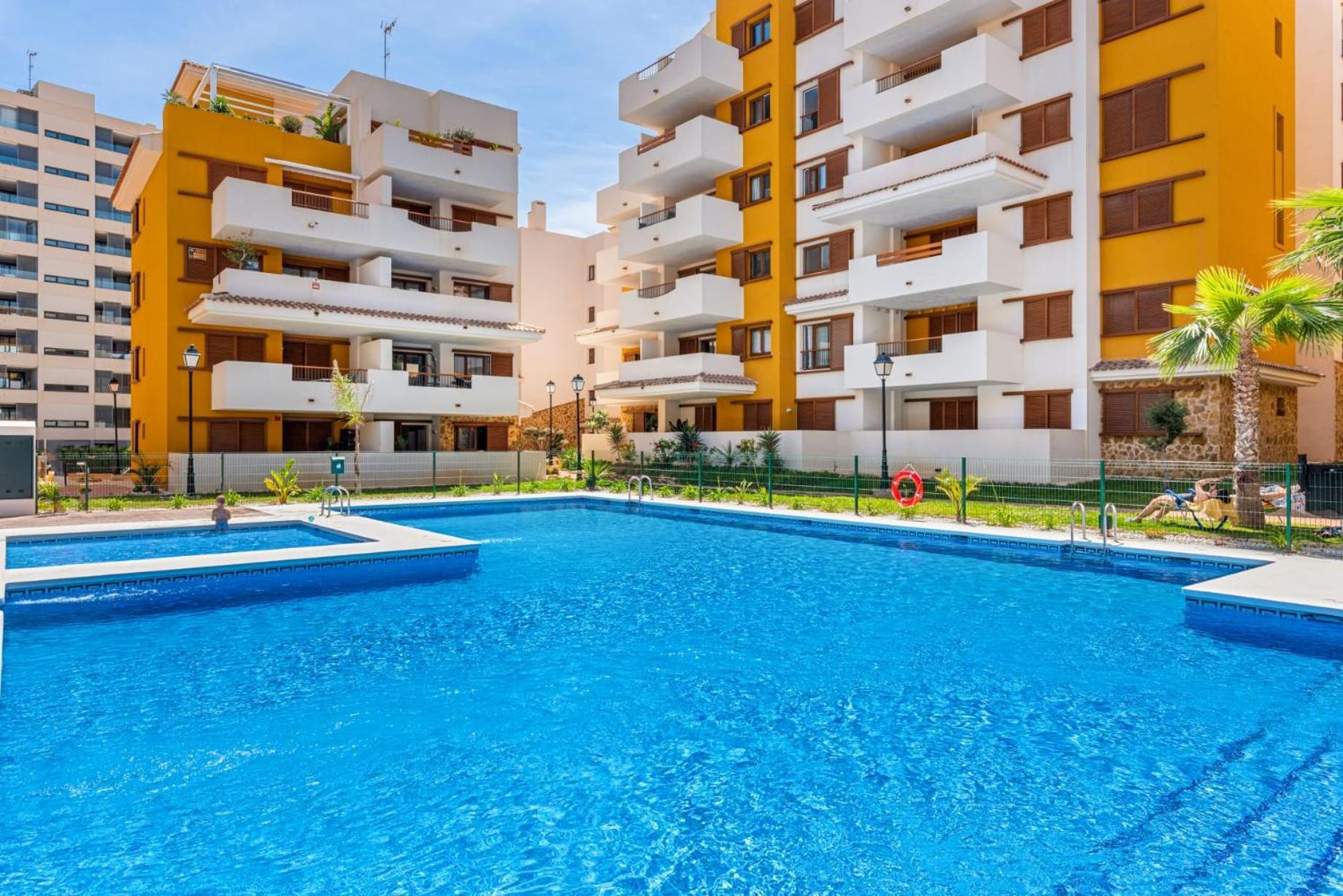 Olivia Sunny 2 Bedroom Apartament Punta Prima トレビエハ エクステリア 写真